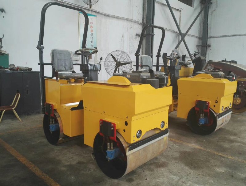 YZS1.3H型1.3噸壓路機